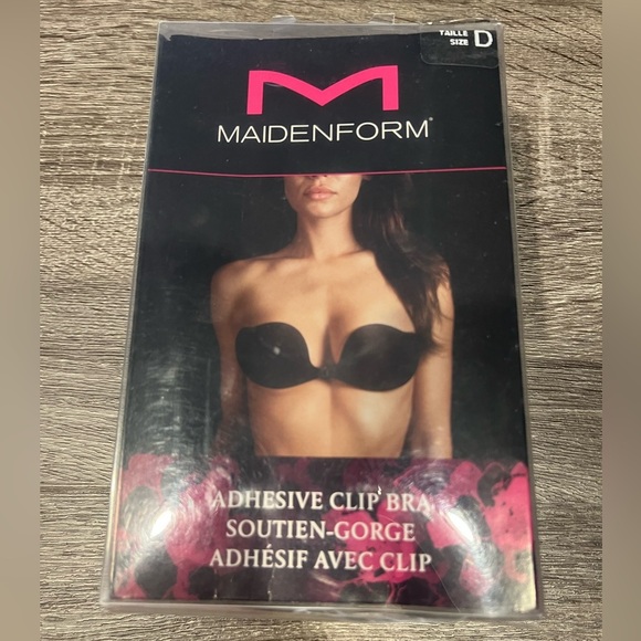 Maidenform Black Adhesive Clip Bra - Size D cup for 32-38 - Picture 1 of 3